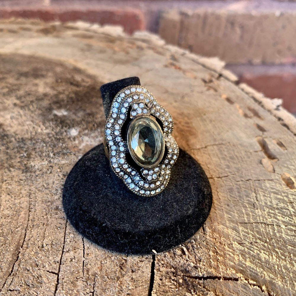 Chloe + Isabel Pave North South Ring